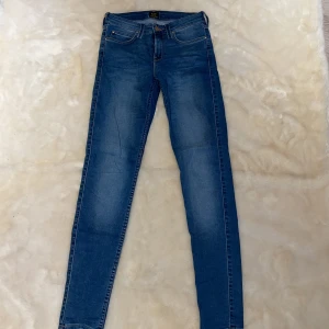 Jeans - Använda men inga defekter