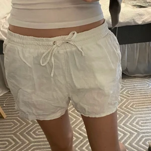 Linne shorts  - Jätte fina linneshorts , Köparen står för frakt 