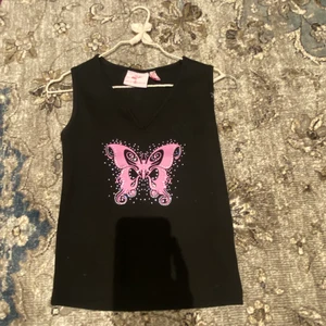 Bratz topp - Ett fint sommar linne i storleken 34/xs💞 skriv för fler bilder🥰