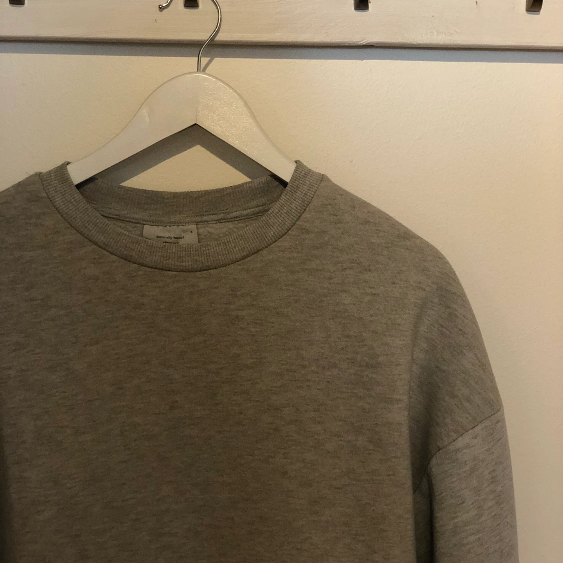 Sweatshirt från Gina Tricot - 90