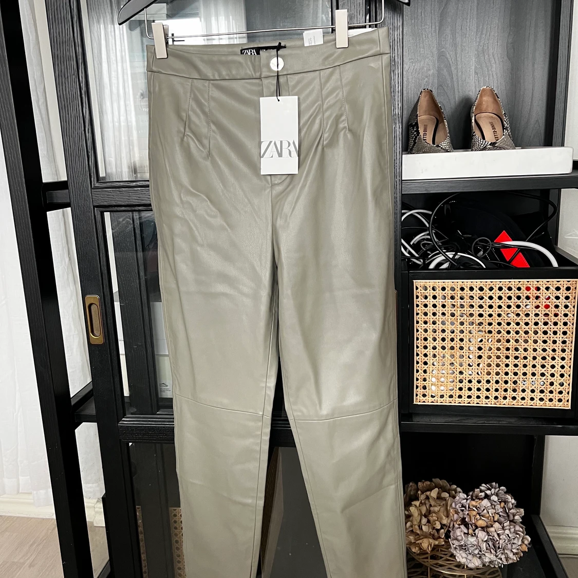 ZARA Skinnbyxor  - 90