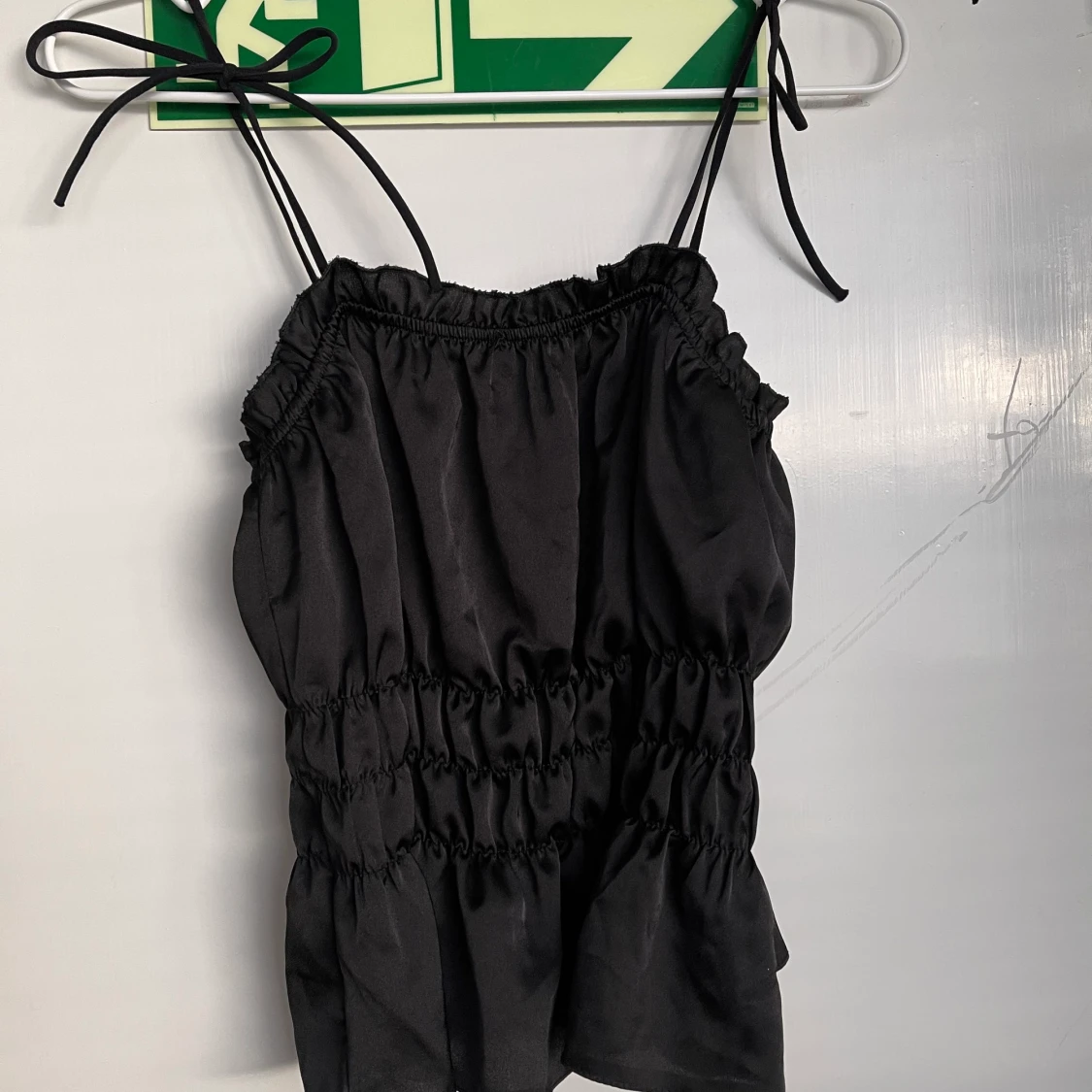 Ruffled Linne från Boohoo