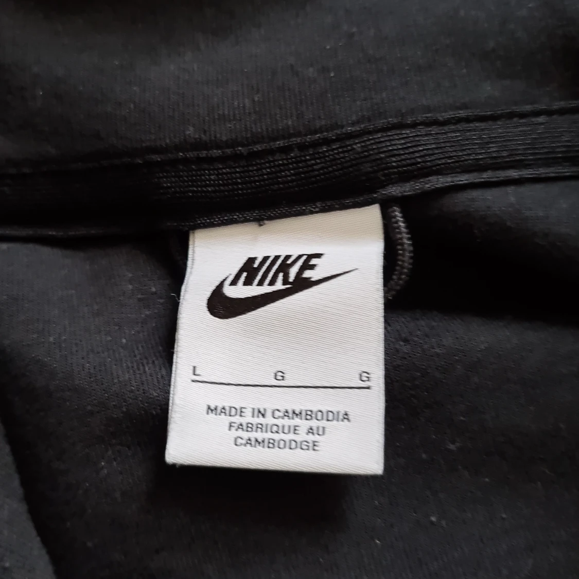 Gråsvart nike tech fleece - 90
