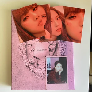 Blackpink Kill This Love album - Även detta albumet har tyvärr blivit solskadat. Allt som jag fick med ingår :)