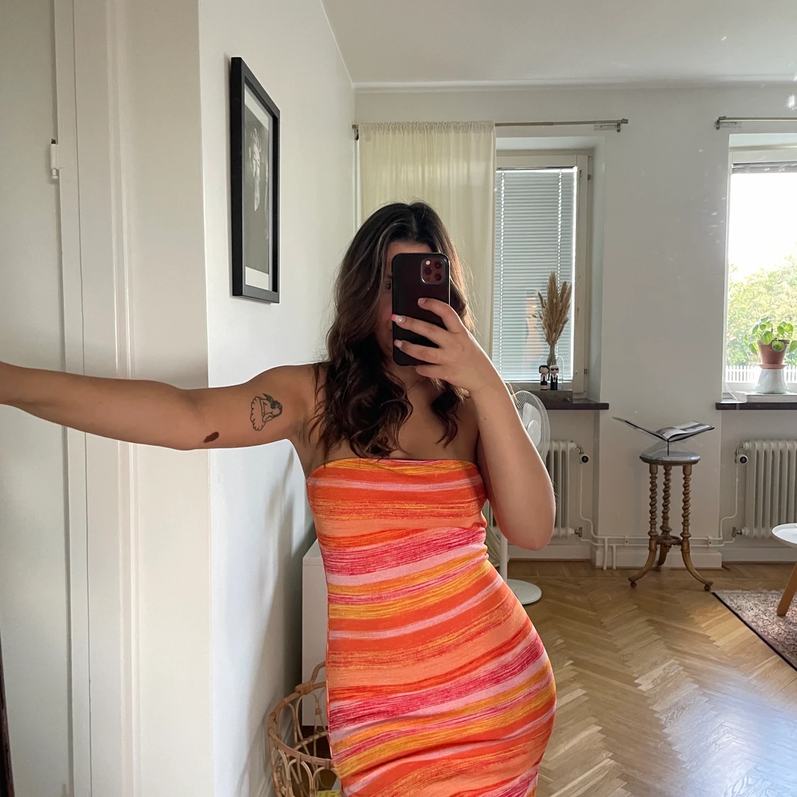 Off-shoulder klänning - 91