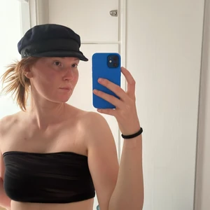 Oscar II wool  - En fin hatt från ”Ericson of Sweden”, köpt på hatt affären på Davidshalltorg  i Malmö. Använt den en gång. 