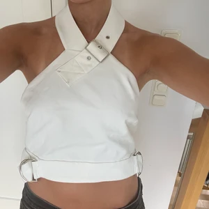 Halterneck topp  - Kommer inte till användning längre🤍