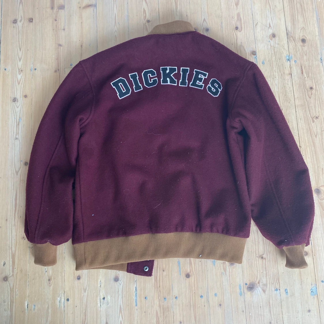 Dickies baseboll jacka stl small - 91