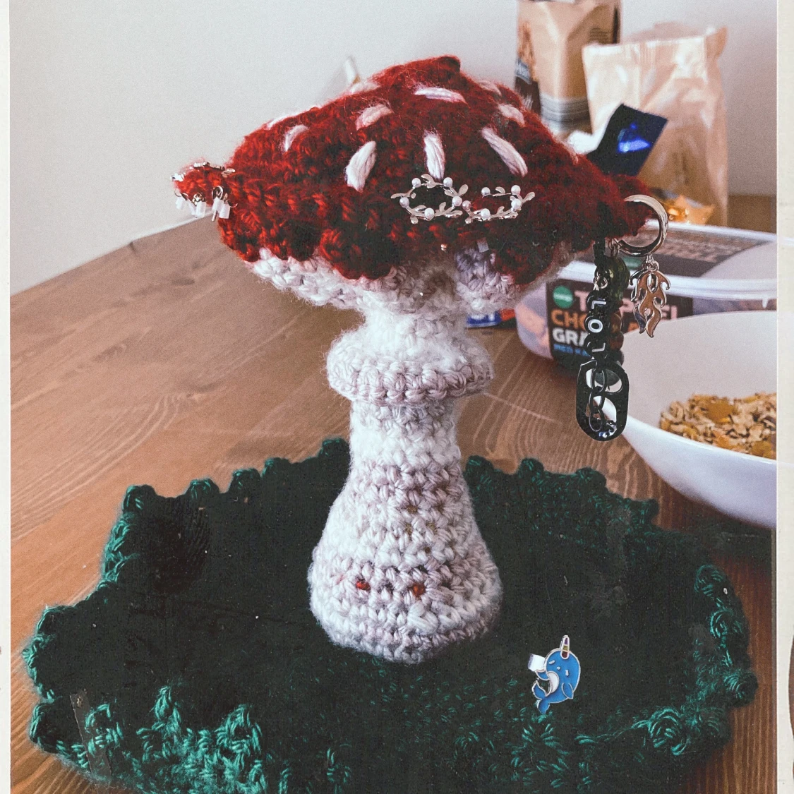 Mushroom jewelry holder