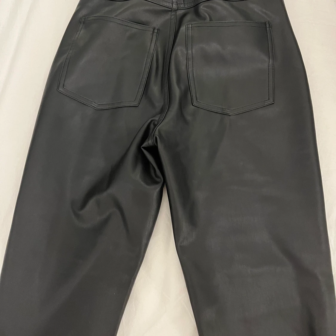 Raka läderbyxor storlek Xs - 90