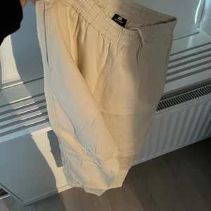 Beiga byxor - Från Junkyard använda kanske 5 gånger. 