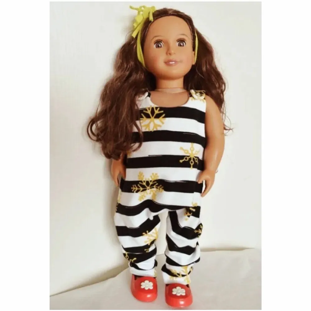 Amazing handmade baby doll dress. Half lining. Doll size is 46 cm/18”. Perfect dress for your kid’s dolls. . Klänningar.