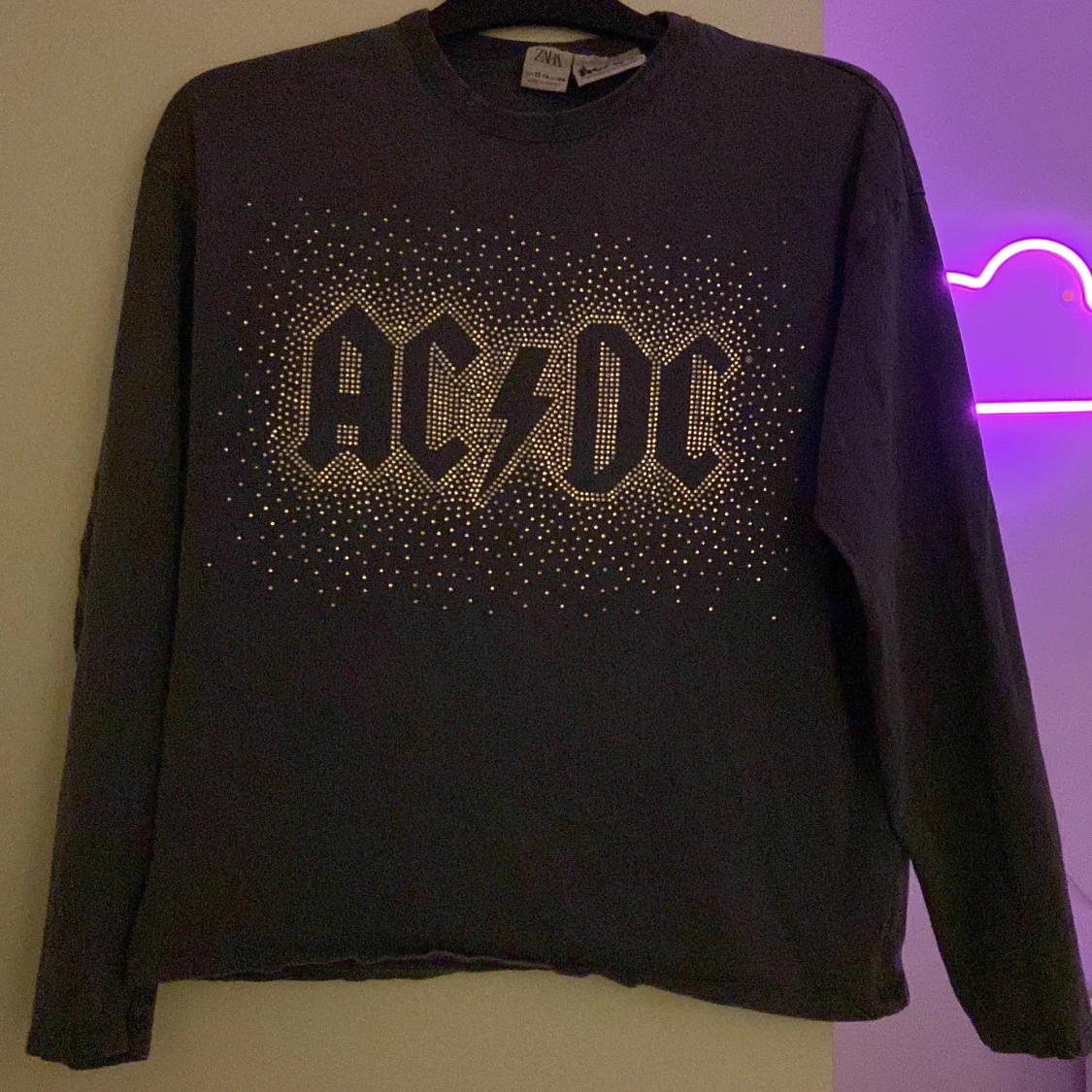 Zara rhinestone långarmad tröja ACDC - 90