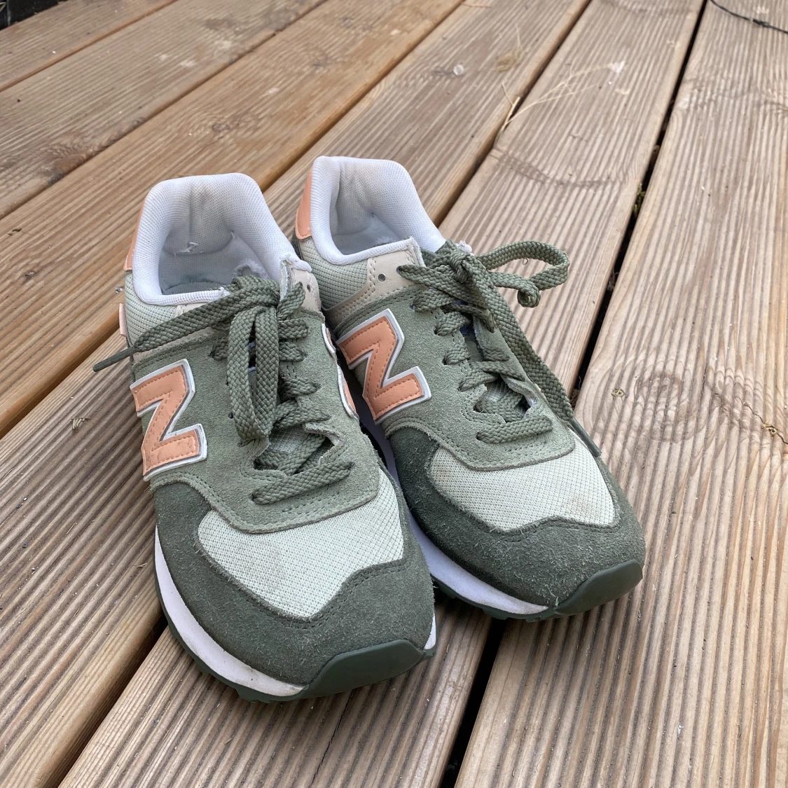 New balance  - 90