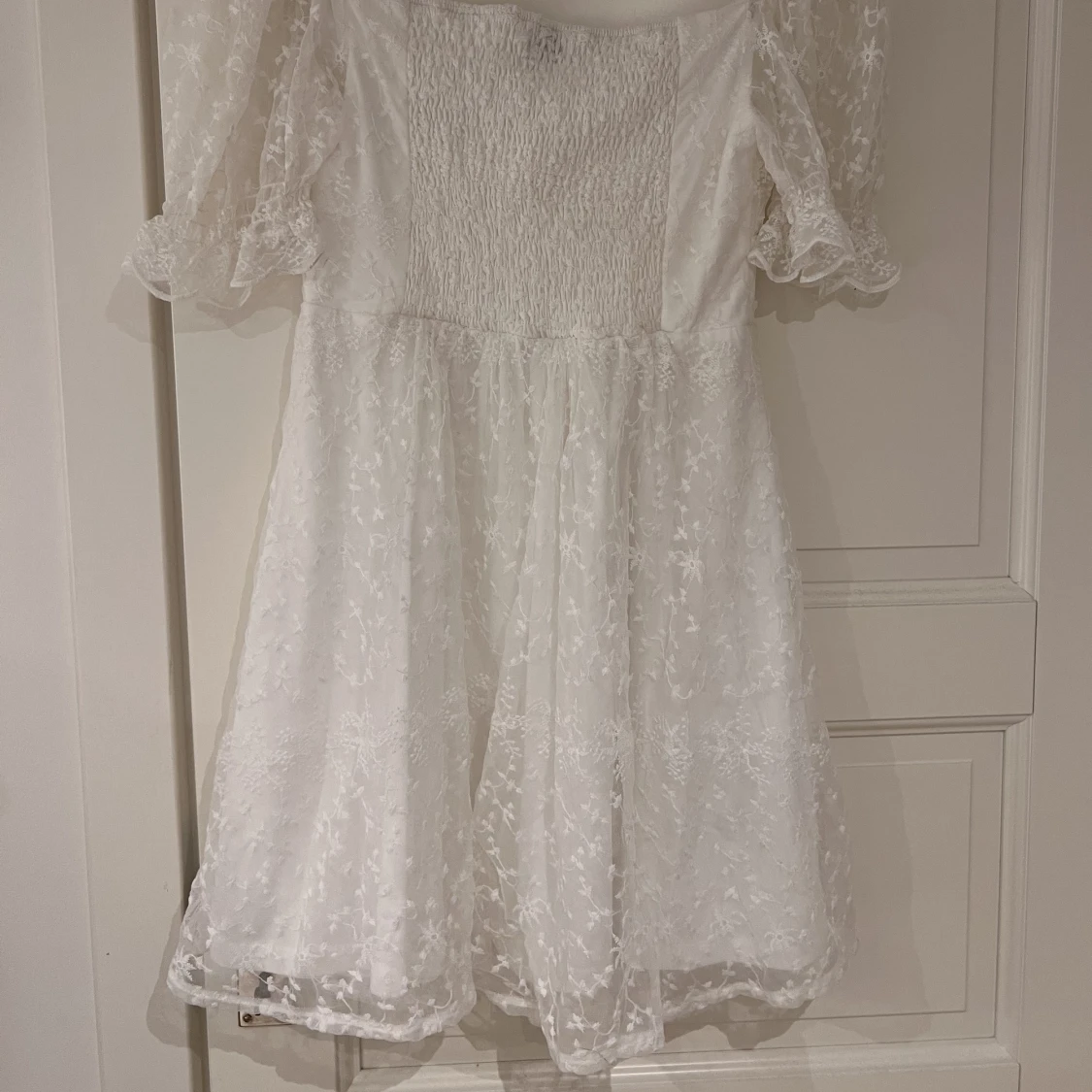 Vit klänning från Bubbleroom - 91