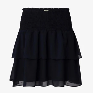 Svart kjol Chelsea - Tar endast Swish!!!!! Köparen står för frakt!! Svart kjol