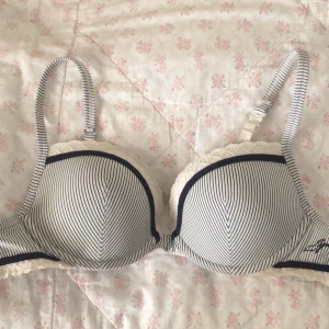 pushup bh - jättefin bh som inte kommer till användning