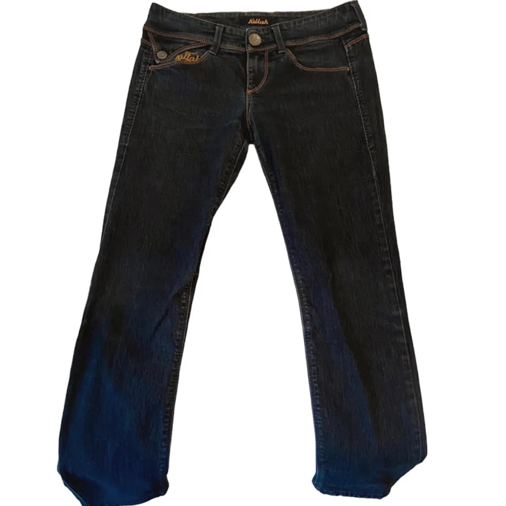 Raka low-waist jeans från killah i mycket gott skick! Storleken är S eller 36. Skriv vid frågor💜. Jeans & Byxor.