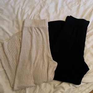 Vida byxor - Helt oanvända🤍 Storlek S🤍 250kr för båda inklusive frakten🤍