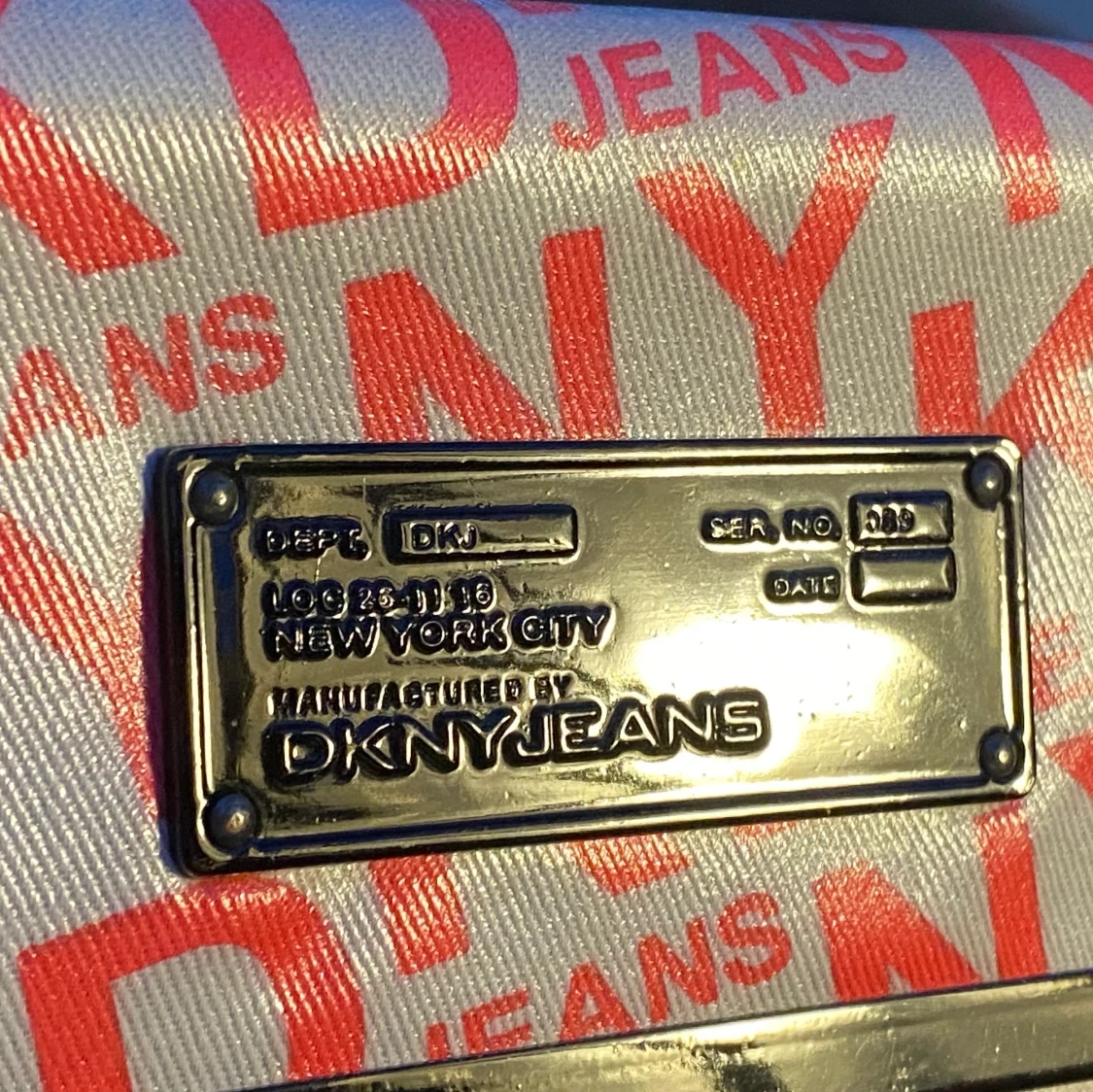 DKNY - Handväska  - 90