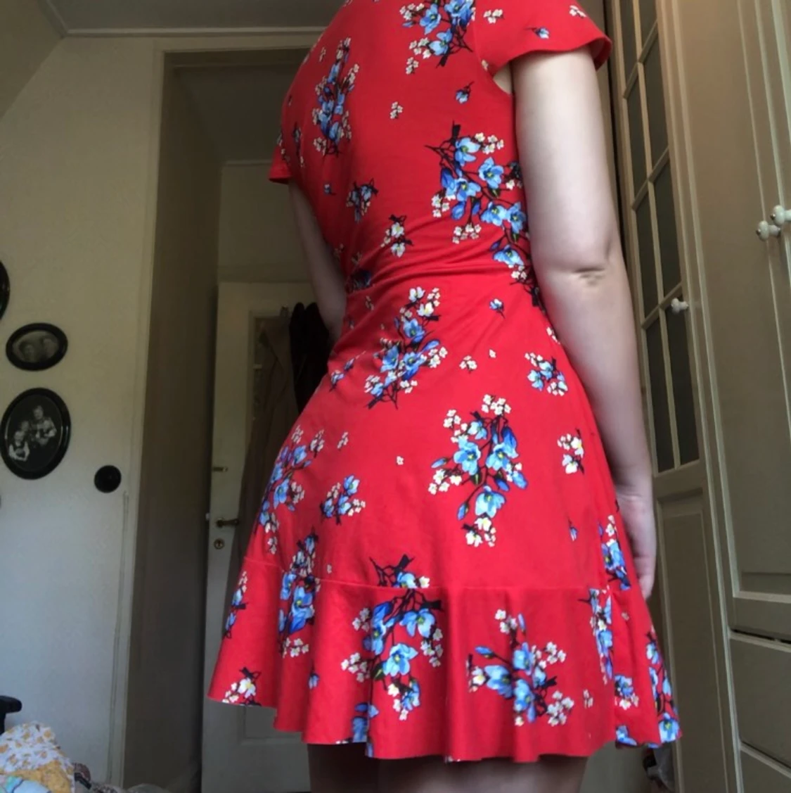 Omlott klänning  - 90