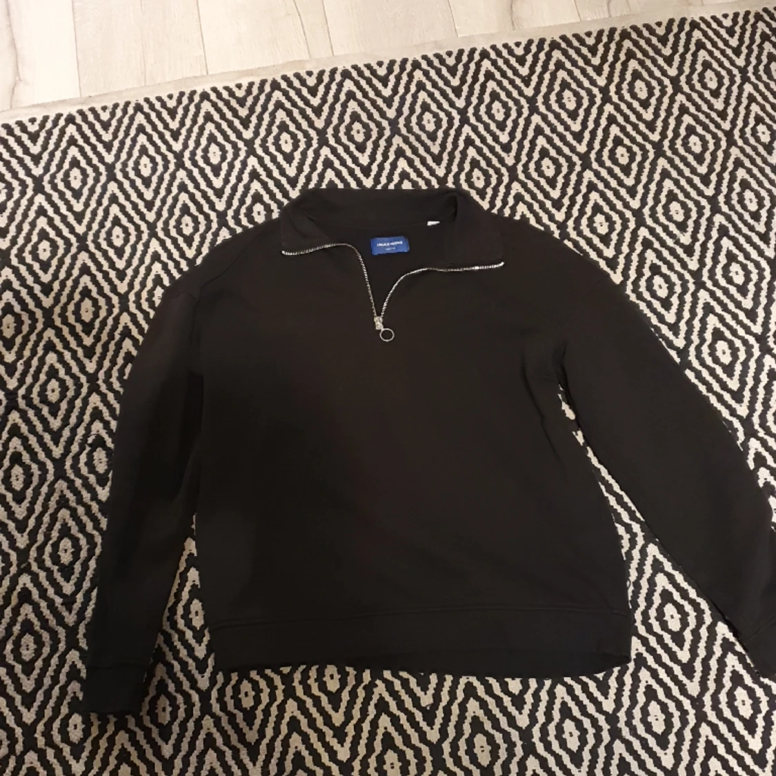 Svart half zip - 90