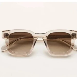 Chimi solglasögon - Säljer dessa solglasögon i modellen 004! Jätte bra skick som nya 