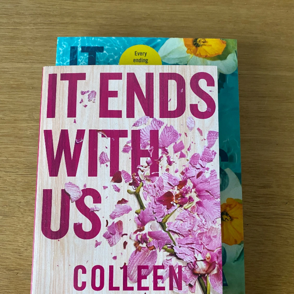Colleen Hoover böckerna:”It starts with us” & ”It ends with us”