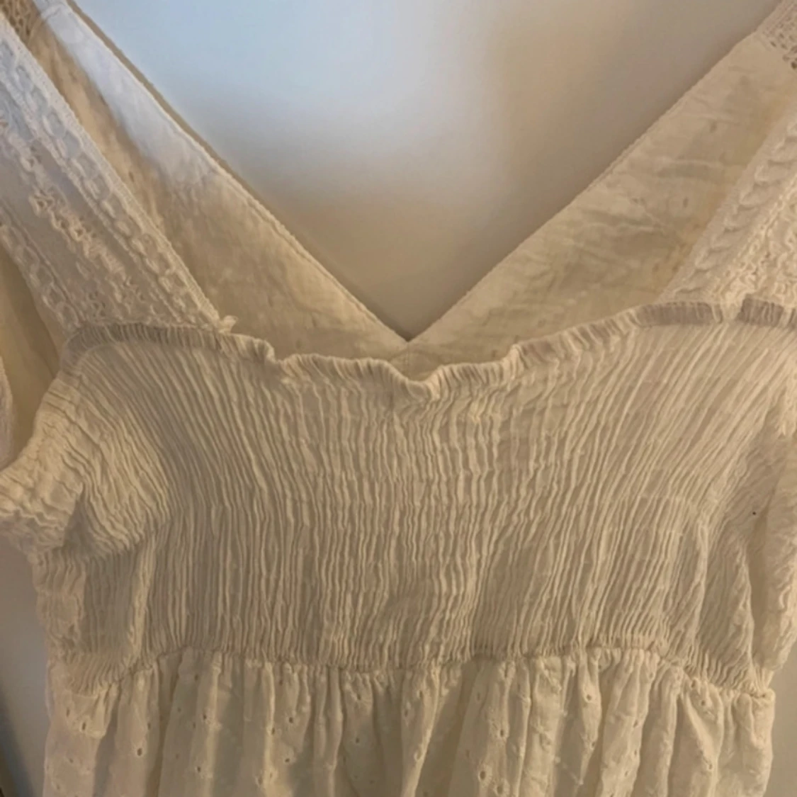 Vit klänning bra skick - 91