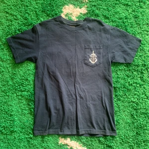 Obey T-shirt - Skön T-shirt från Obey. Uppskattat skick 8,5/10. Skicka ett meddelande innan köp!