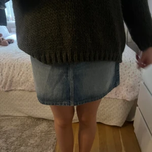 Jeans kjol  - Säljer denna söta jeanskjol !! prissänkning vid snabbt köp!!❤️