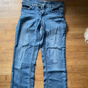 Gamla jeans - Gamla jeans i bra skick, superfina på