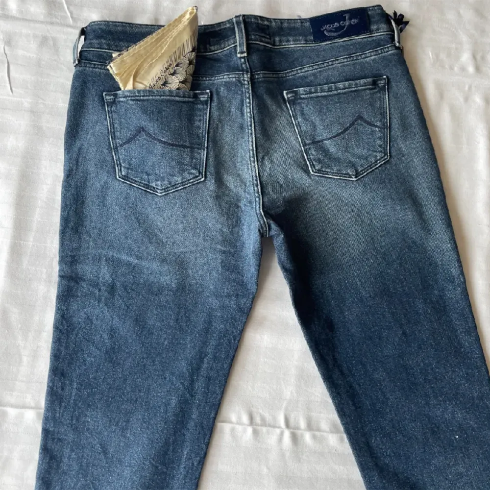  Helt nya Jacob Cohen Jeans Taggar och allting finns kvar på jeansen  Modell Slim fit . Jeans & Byxor.