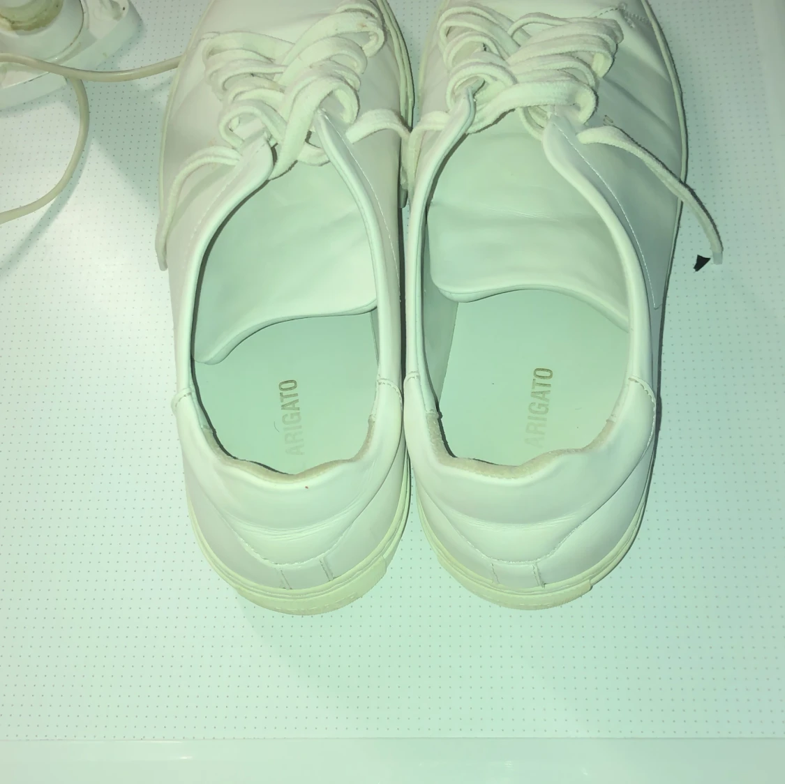 Jätte bra skor önska ja kunde ha på mig dom fast dom är för små därför så säljer jag dom - 91