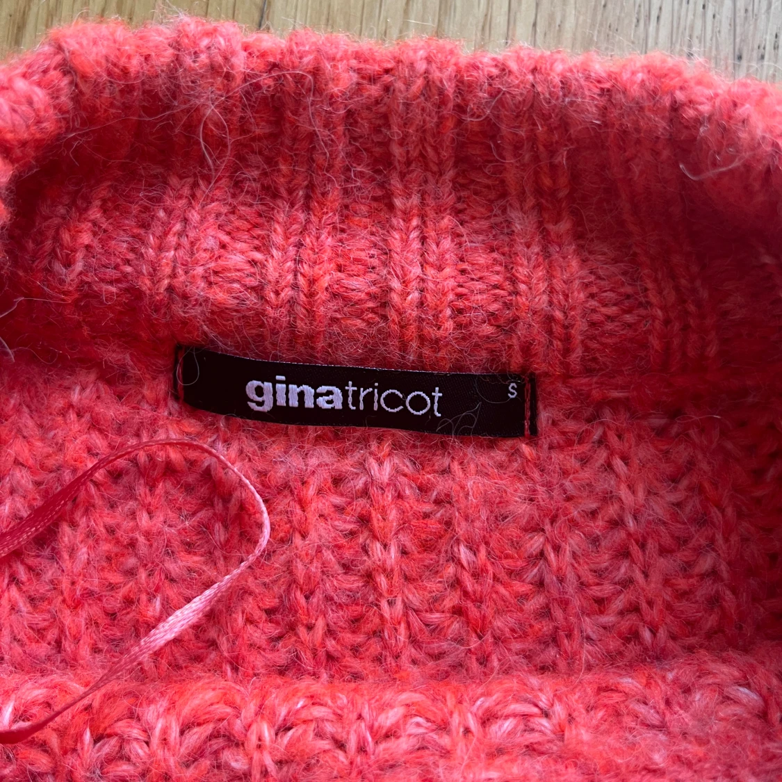 Stickad tröja  - 91