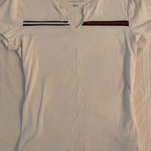 Tommy hilfiger t shirt  - Ny skick!