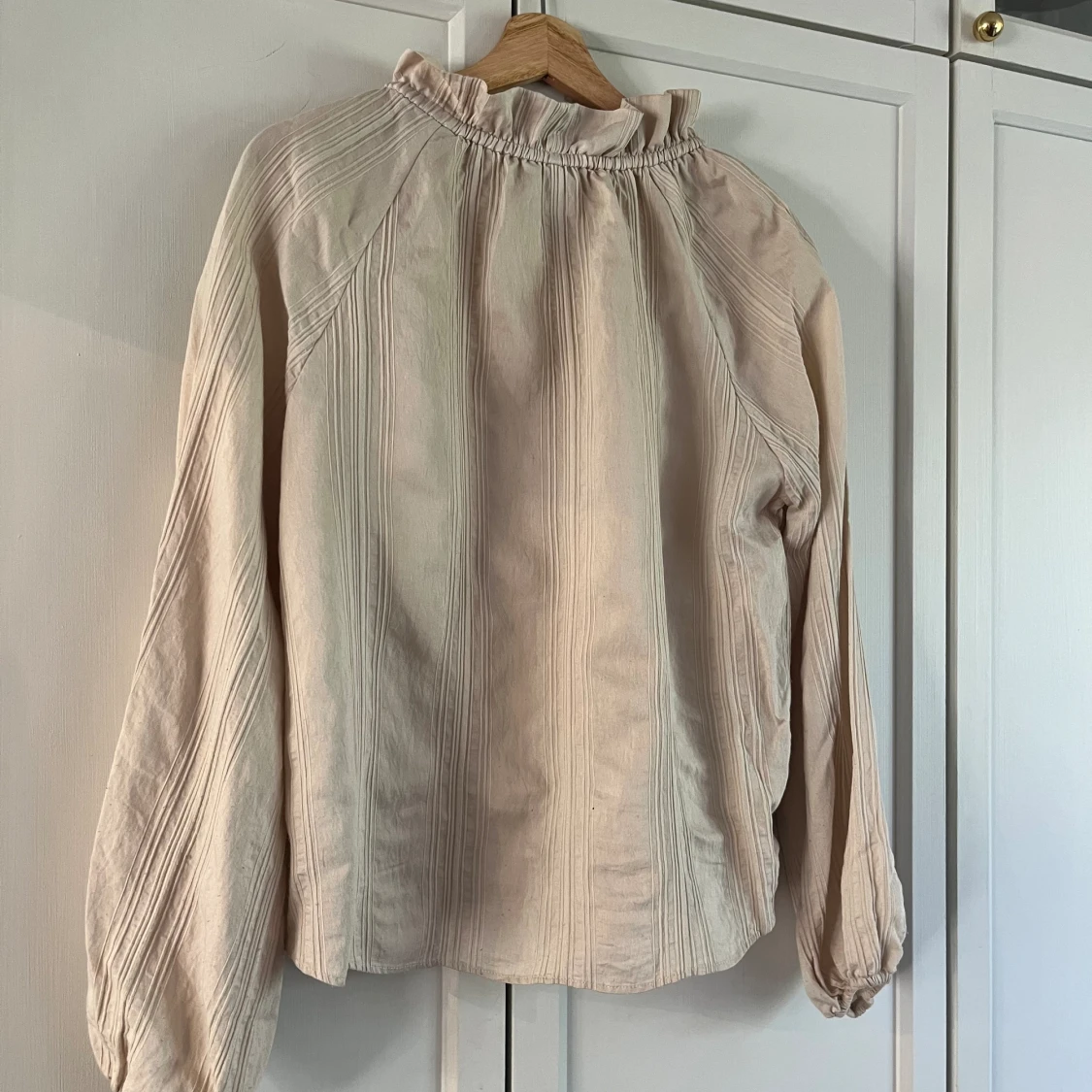 Fin topp med ballongärm - 90