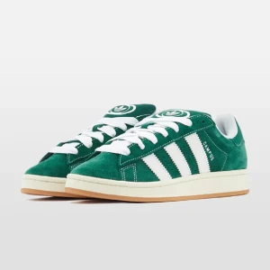 Adidas Campus 00 - Använda 3 gånger. I nyskick. Köpte för 1899:- 