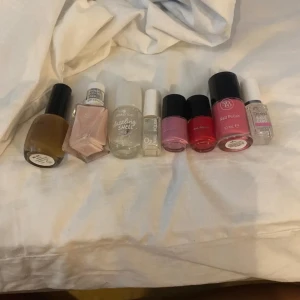 Nagelkit  - Allt för 40kr