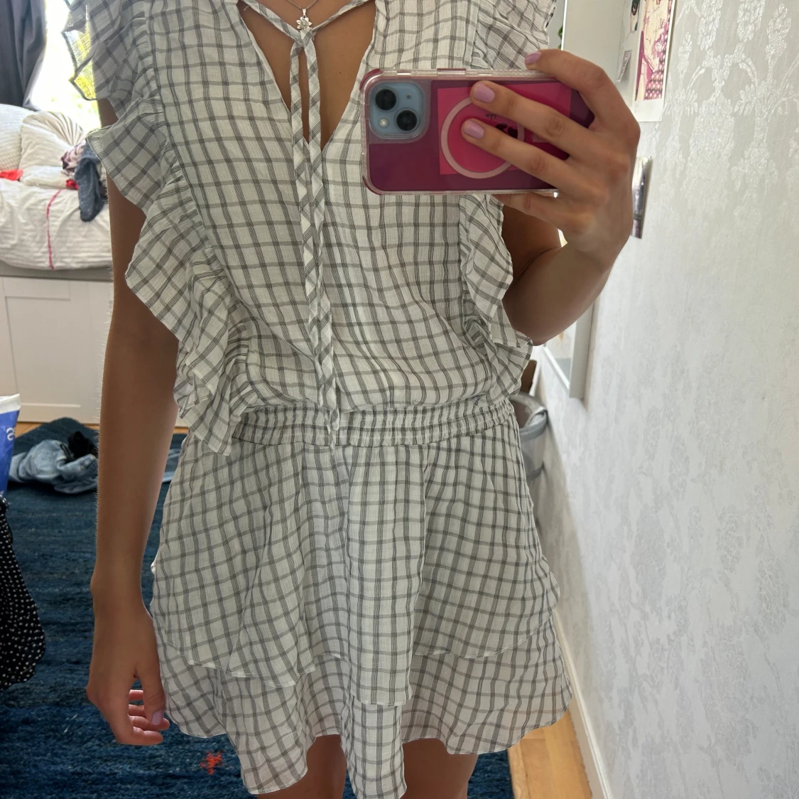 Klänning med volanger - 90