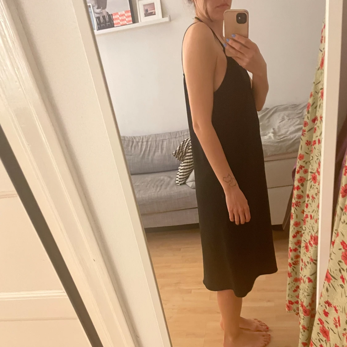 Svart klänning COS - 91