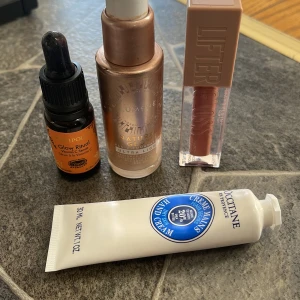 Skönhetsprodukter - paket - Säljer ett skönhetspaket. Innehåller  Mabyeline filter lipgloss  Hand creme från L’occitane lumene liquid foundation  Glow ritual vitamin c serum   Innehåller olika mkt produkt. Allt förutom glow serum innehåller ca 90 % av produktens urspruinnehåll
