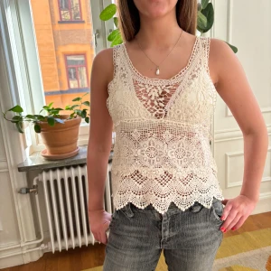 Spets blus - Najs sommar blus/linne