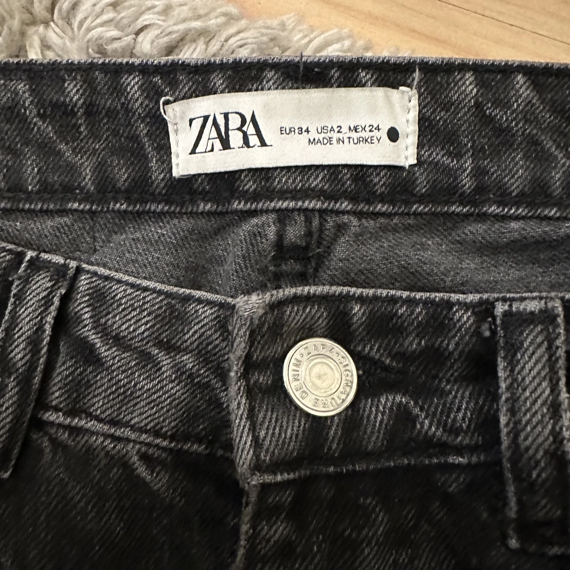 ZARA JEANS - 90