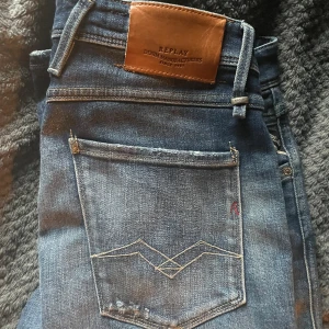 Replay anbass - Replay annars jeans riktigt bra skick 10/10 som nya!!👌