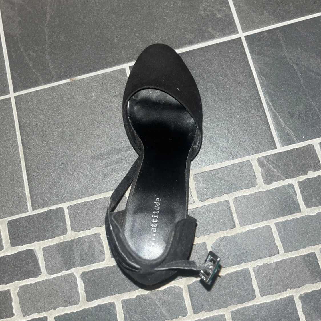 Fina klackskor  - 91