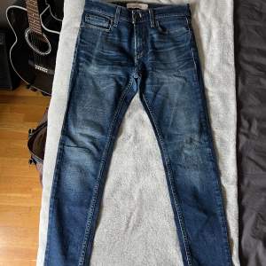 Holister jeans i mycket fint skick. Modellen heter Superskinny Epic flex.  Hör av dig vid frågor.