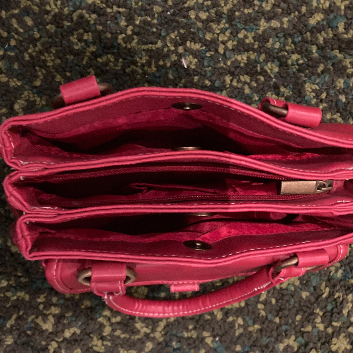 Röd handväska  - 90