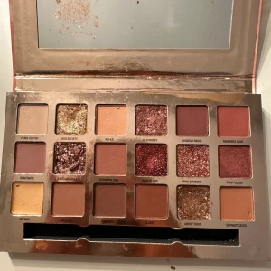 Smink - Knappt använd 