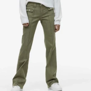 Jeans  - Coola slutsålda jeans från hm, knappt använda 